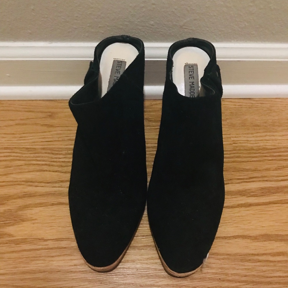 Black Steve Madden Mules